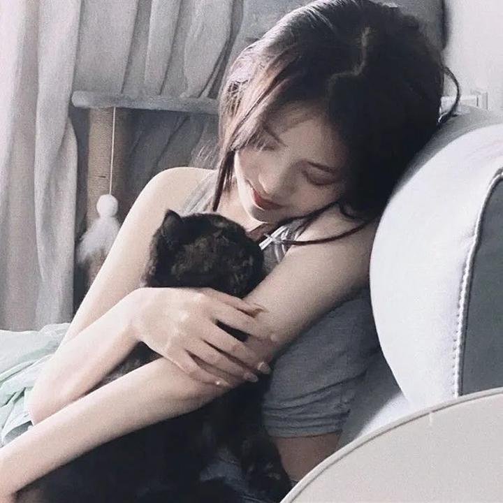 英雄百夜海报